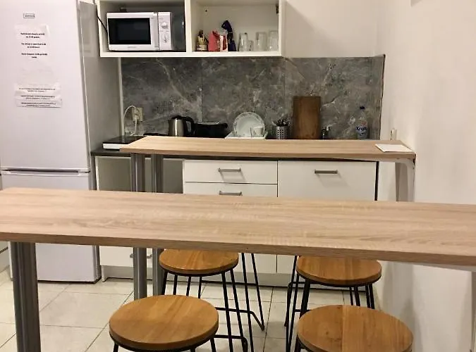 Orion بيت شباب *